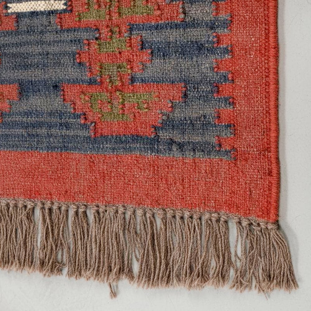 Multicolor Handcrafted Jute Vintage Dhurrie For Home